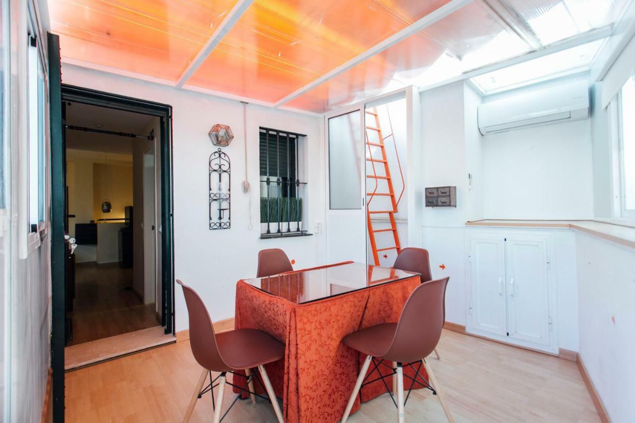 セビリアBright Duplex W/ Terraceアパートメント エクステリア 写真