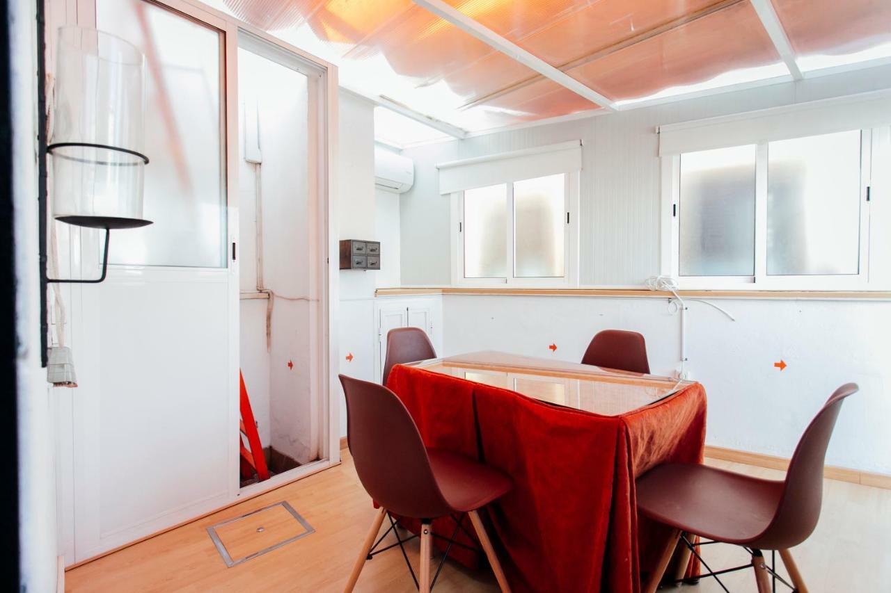 セビリアBright Duplex W/ Terraceアパートメント エクステリア 写真